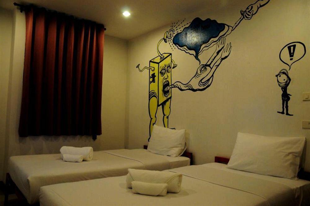The Sculpture Hotel Chiang Mai Bagian luar foto