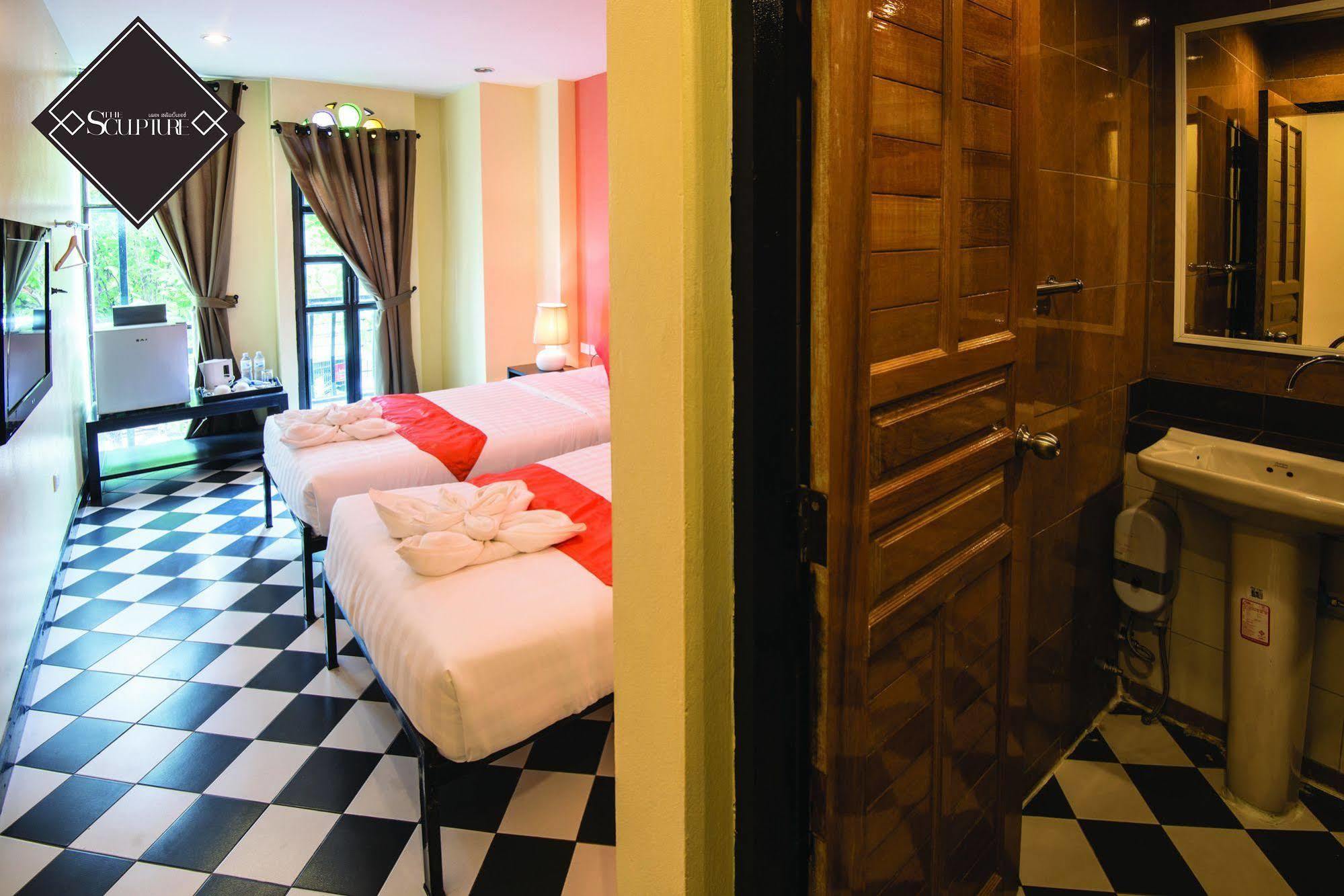 The Sculpture Hotel Chiang Mai Bagian luar foto