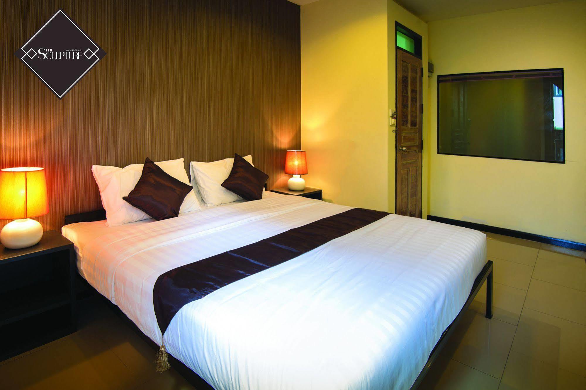 The Sculpture Hotel Chiang Mai Bagian luar foto