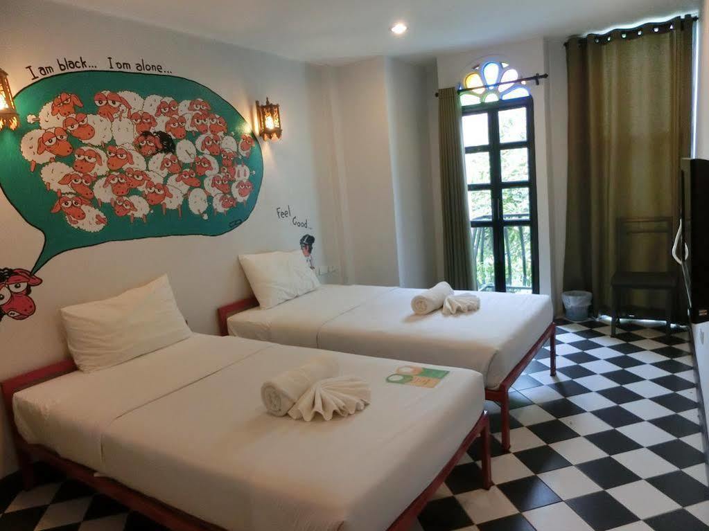 The Sculpture Hotel Chiang Mai Bagian luar foto